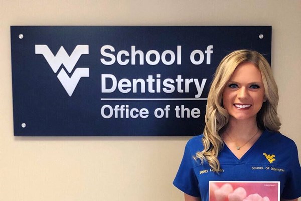 Photo of Bailey Hollihan