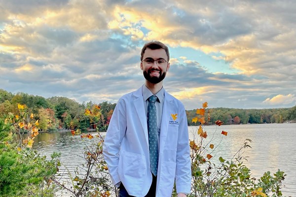 Photo of Gregory Traver