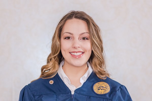 Photo of Alli Bauer