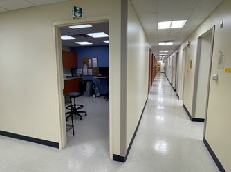 Urgent Care operatory hallway